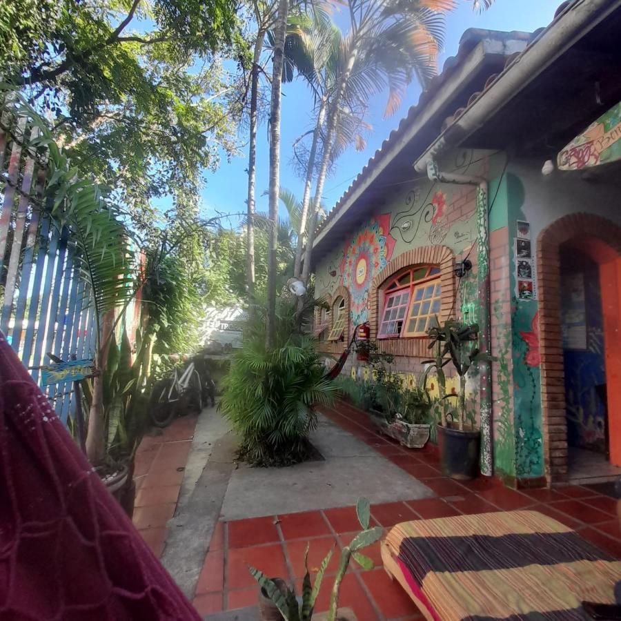 Hostel Tropico De Capricornio - Itagua Убатуба Екстер'єр фото