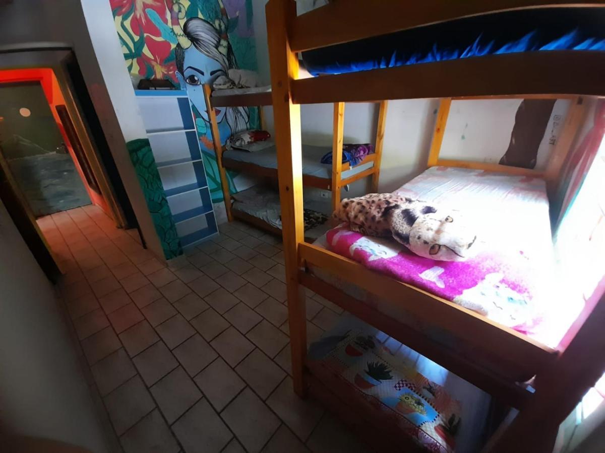 Hostel Tropico De Capricornio - Itagua Убатуба Екстер'єр фото
