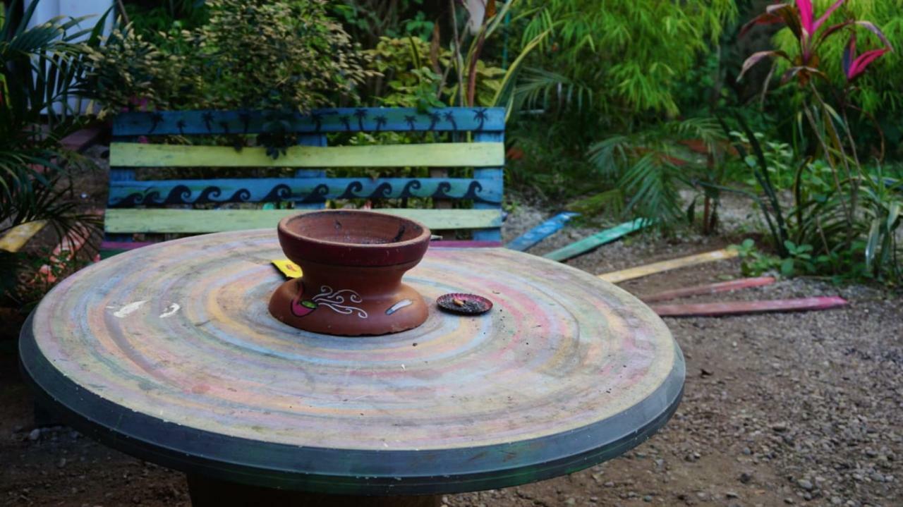 Hostel Tropico De Capricornio - Itagua Убатуба Екстер'єр фото
